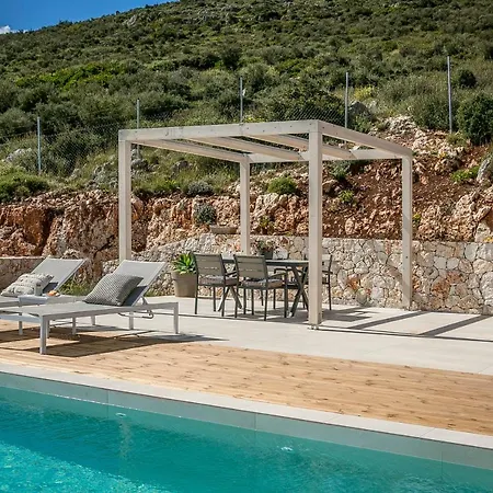 Mirror Villas Villa