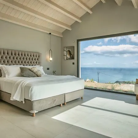 Villa Mirror Villas